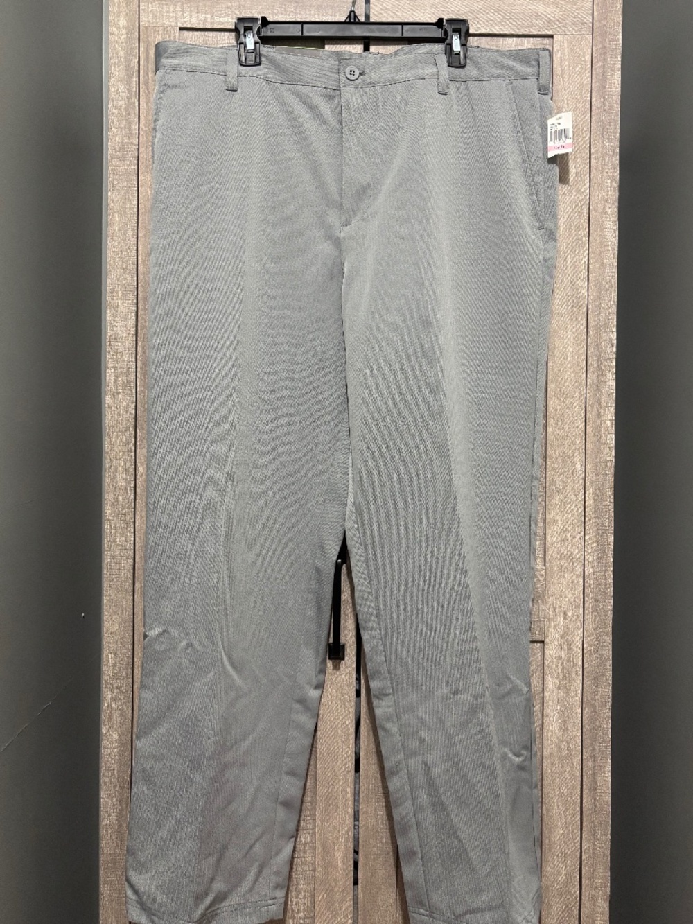 Men's IZOD Golf Slim Pants NWT Gray wicking stretch